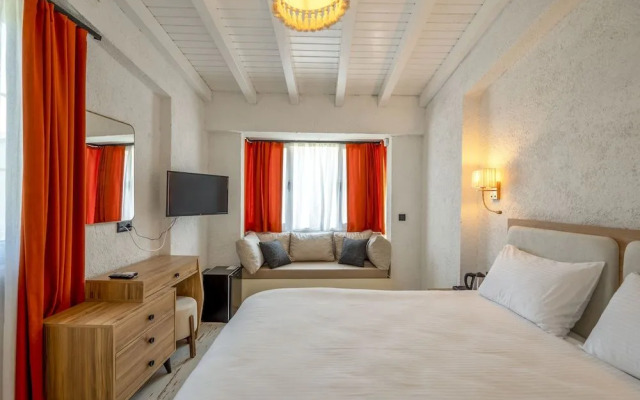 Arcadius Alacati Hotel