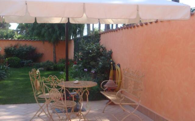 Bed&Breakfast-Roma-Oltre Il Giardino