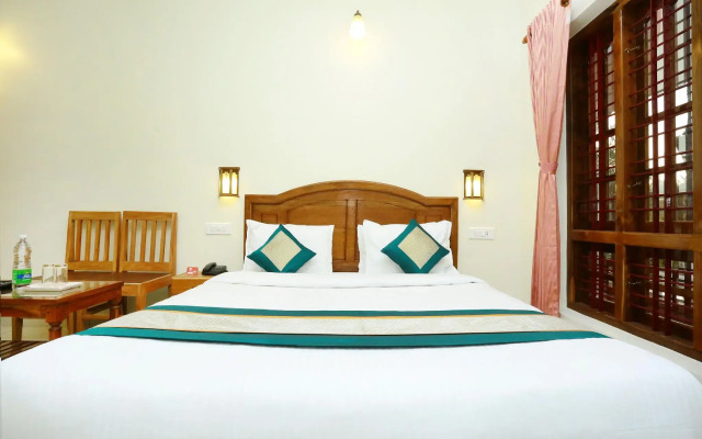 OYO 12937 Hotel Periyar Canopy