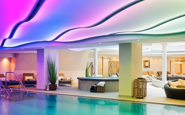 Romantischer Winkel RoLigio & Wellness Resort