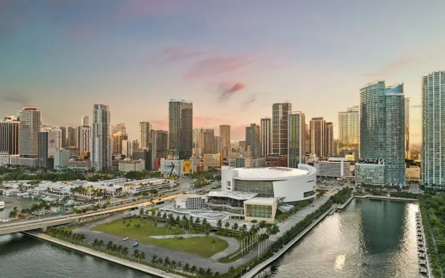 Bayfront View PH 3BR in Downtown Miami