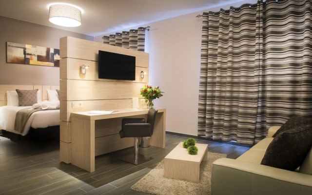 Ibis Styles Charleroi Airport Aero 44