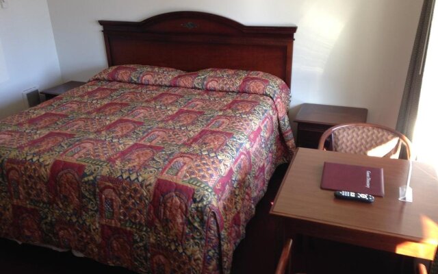 Villa West Motel