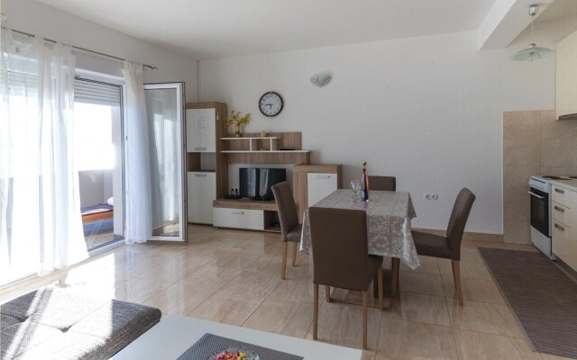 Amazing Home in Klek With Wifi and 1 Bedrooms