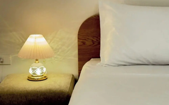 Vega Hanoi Hotel- Apartment