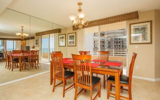 Som 701 - Somerset 3 Bedroom Condo by Redawning