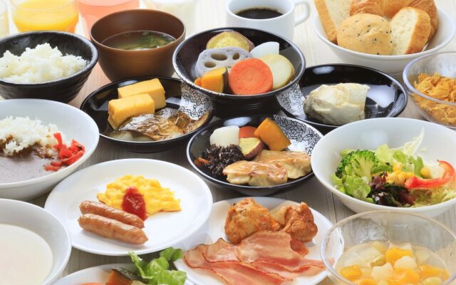 S-Peria Inn Osaka Hommachi