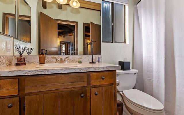 021 - Tree Fort Getaway