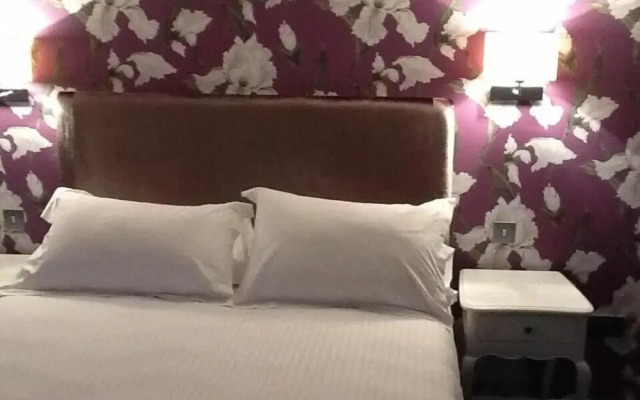 Shorehead Guest House