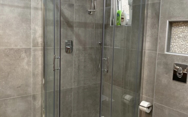 Saint Stephen's apartements at Meteora 3