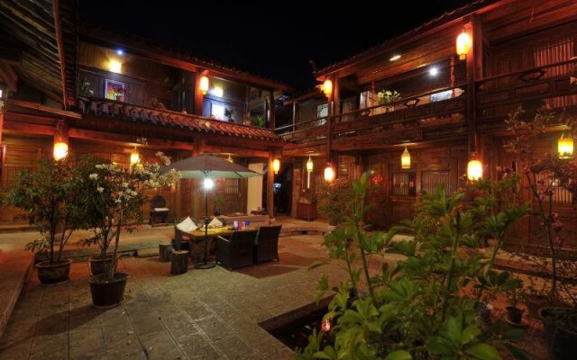 Lijiang Zhen Shui Ren Jia Inn