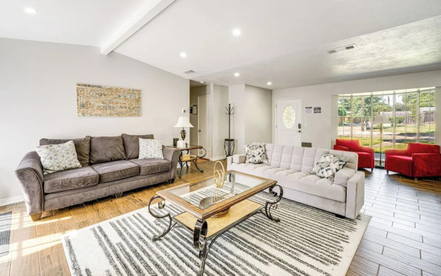 Texas Home w/ Yard: 2 Mi to Prairie Creek Park