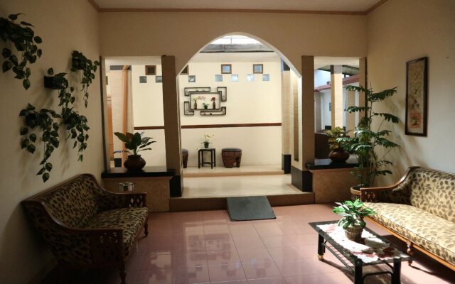 Hotel Serayu