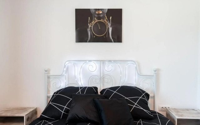 Spacious and cozy apartment in central Bucharest