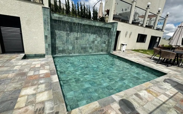 Bristol Villaggio Rosa Arujá