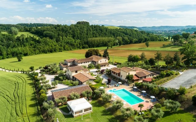 Secluded Mansion in Perugia with Hot Tub