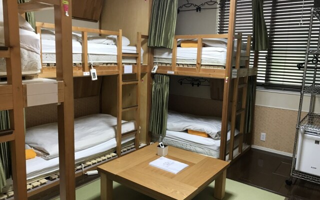 RokuRoku - Hostel