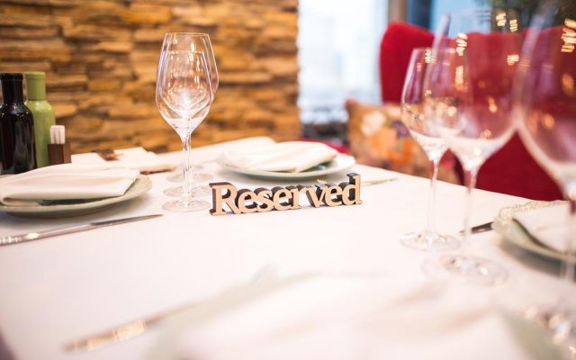 Отель «Лыбидь Плаза»