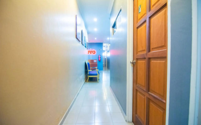 OYO 1224 Hotel Hajah Rohayah