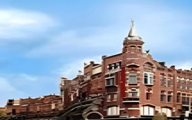 Nadia Hotel
