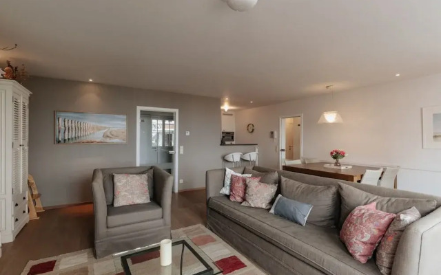 Les Dunes Apartment in De Haan Near Sea Beach