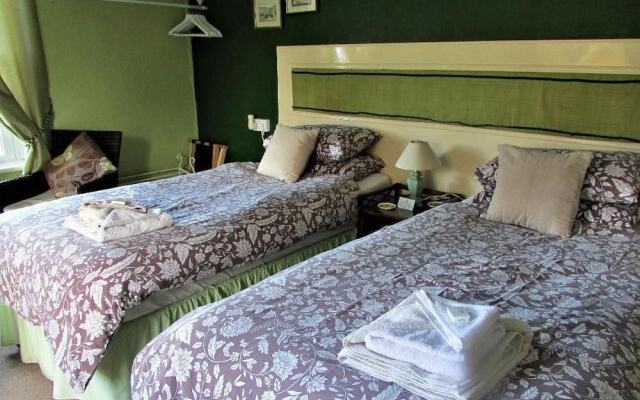 Lion Hotel