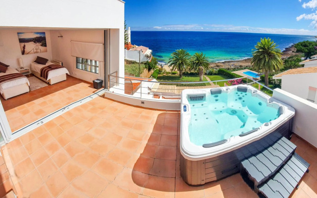 The Fantastic Beach House of Luz