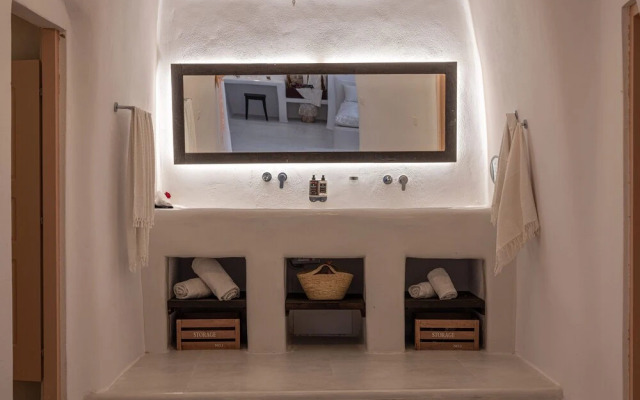 Abelis Canava Luxury Suites - Adults Only