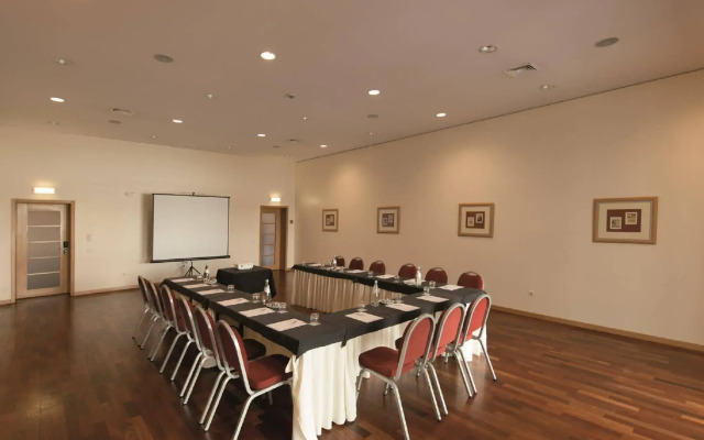 Vila Gale Opera Hotel