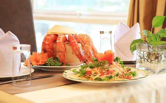Royal Family Hotel Da Nang