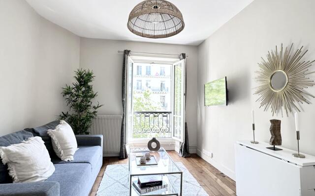 Arc de Triomphe - Spacieux appartement - B 1626