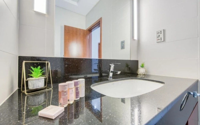 The Penthouse Near Burj Khalifa And Dubai Mall