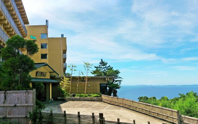 Tenku Kaiyu no Yado Suehiro