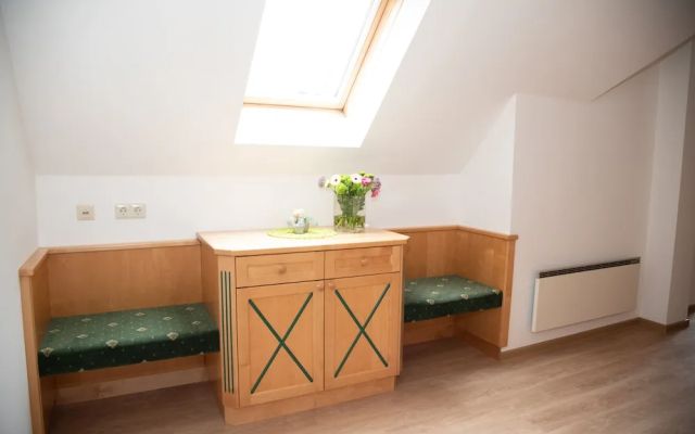 Hotel Weinberghof & Weingut Lagler
