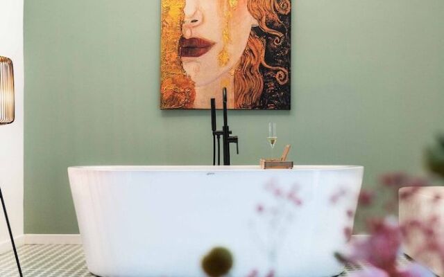 Mareluna Rooms