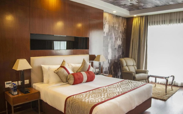 The Lal Vilas Hotel & Resort – Guest Rooms – Behror