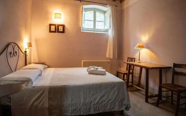 Apartment With Terrace in Assisi
