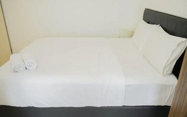 Restful And Cozy 2Br Apartment At M-Town Residence