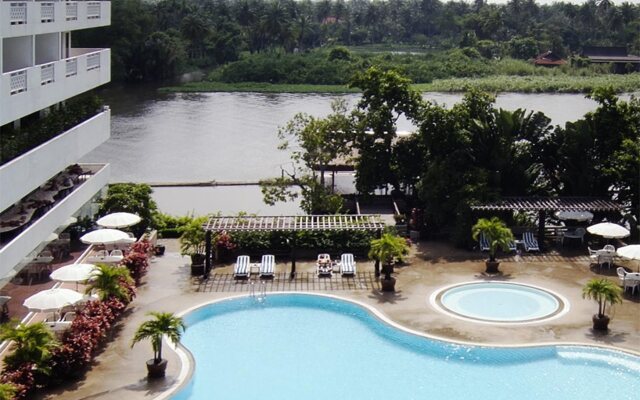 Sampran Riverside