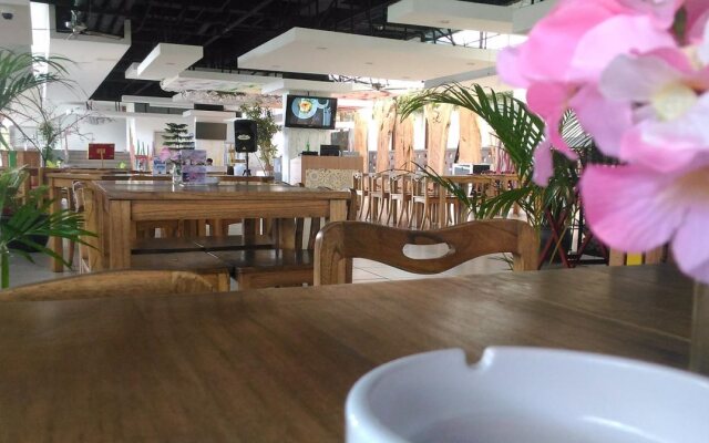 Burza Hotel