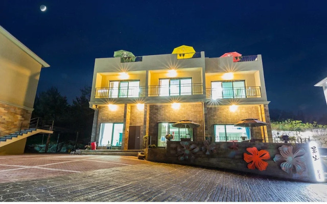 Yeosu Ggotnal Pension