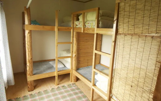 Guesthouse Gurigura – Hostel