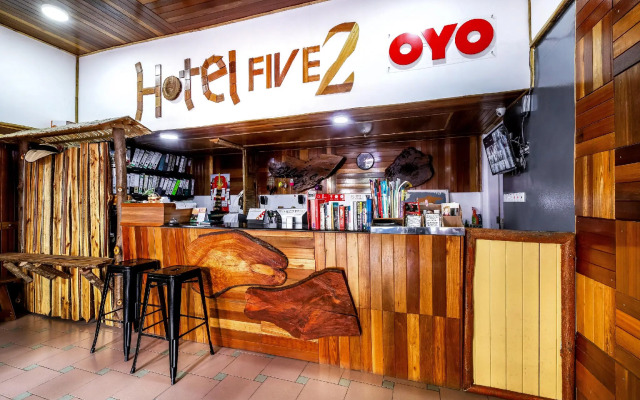 Hotel Five 2