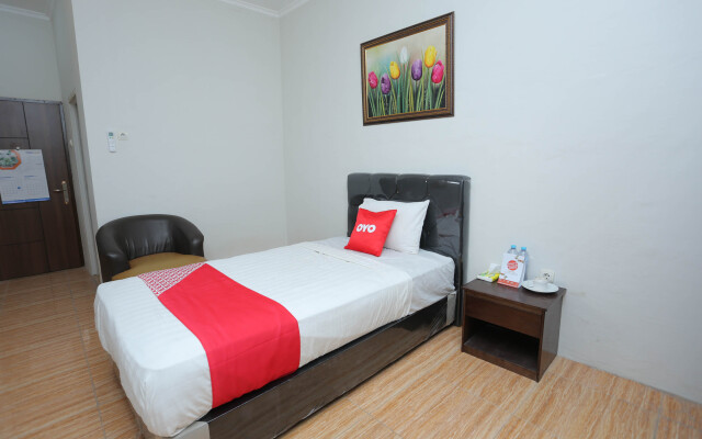 OYO 1864 Tiara Guest House