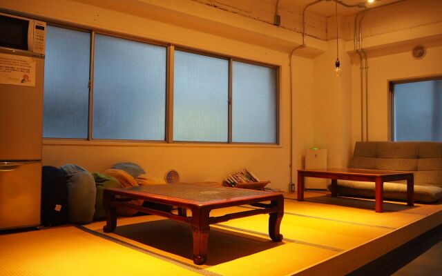 Little Japan - Hostel