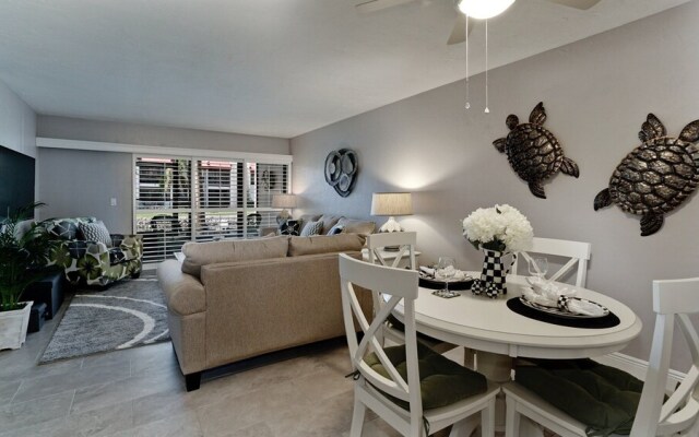 Runaway Bay Resort by BBG