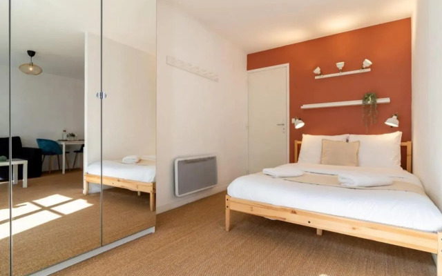 Vieux Lille - Nice studio neat and fully equipped !