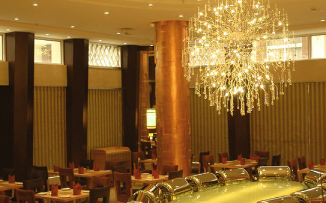 Zhiyin Lotus Lake Hotel