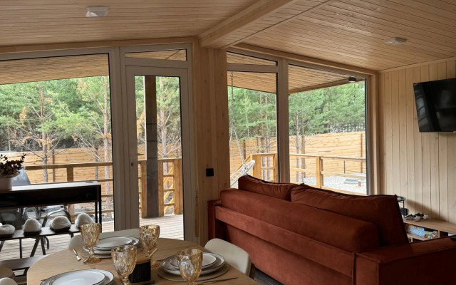 Это БАZA (БАЗА)