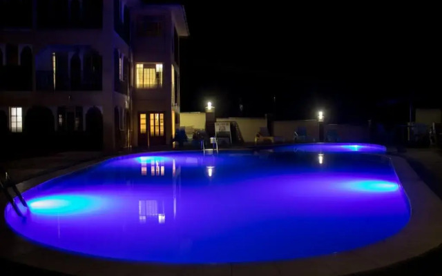 Calabash Hotel, Migori